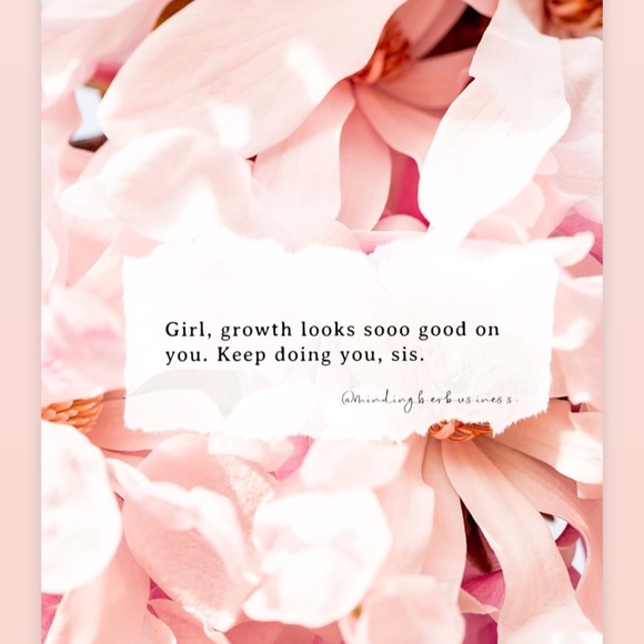 Profile Picture of Stefanie Fetterolf (@sf627167) on Poshmark