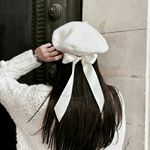 Profile Picture of ڤــيولـا (@kim_viola55) on Instagram