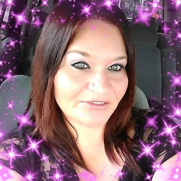 Profile Picture of Shay Alissa (@shayalissa) on Poshmark