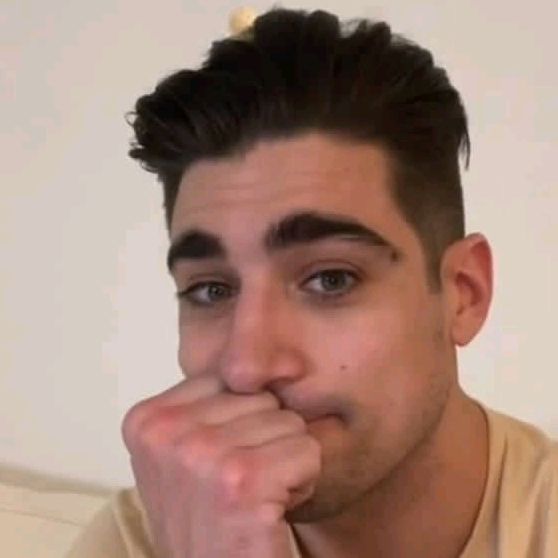 Profile Picture of Andrew Carlos (@andrew.carlos22) on Tiktok