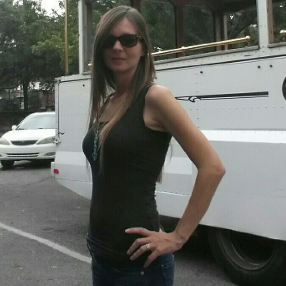Profile Picture of Mary Kallio (@marycatjason) on Poshmark