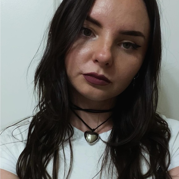 Profile Picture of Rachel Struempf (@acidalien) on Poshmark