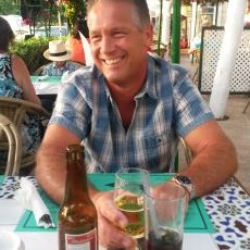 Profile Picture of Steve Pellow (@steve_pellow) on Twitter