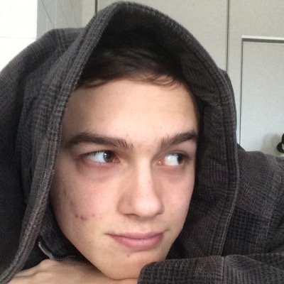 Profile Picture of Dylan Savage Smith (@dylsavagesmith) on Twitter