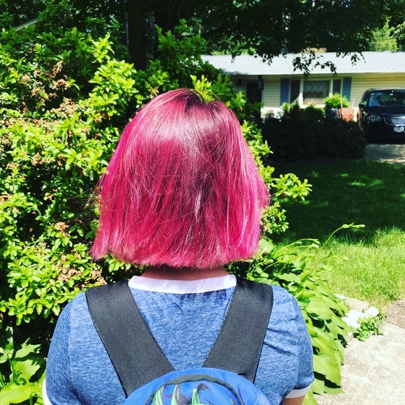 Profile Picture of Sara Crabill (@scrabill02) on Poshmark