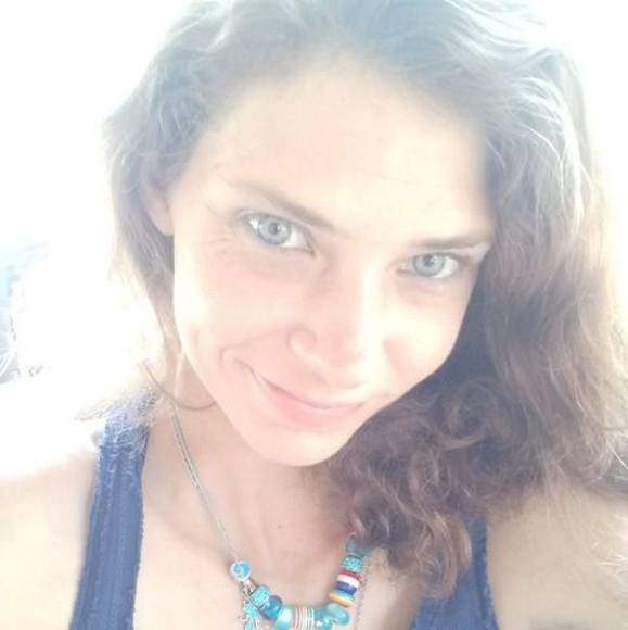 Profile Picture of Rose Nicole (@rosenick9192) on Poshmark