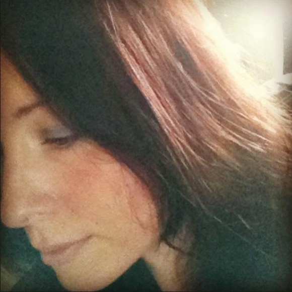 Profile Picture of Lisa Mullaney (@lmullaney65) on Poshmark