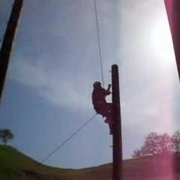 Profile Picture of Athena Gianopoulos (@athenajoyce) on Poshmark