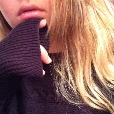 Profile Picture of Lydia Steele (@pinesfluff) on Twitter