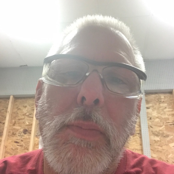 Profile Picture of Barry Froelich (@barryfroelich) on Poshmark