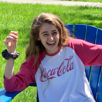 Profile Picture of Elizabeth Driver (@e_lizaad) on Twitter