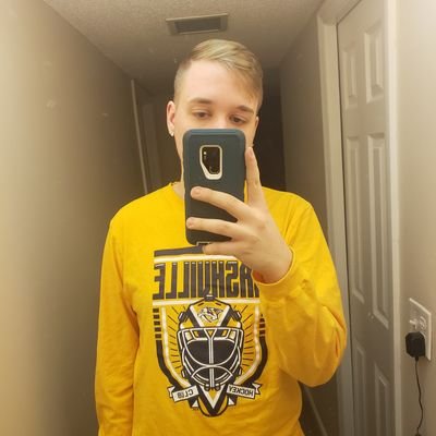 Profile Picture of Frank White (@icy_cone) on Twitter