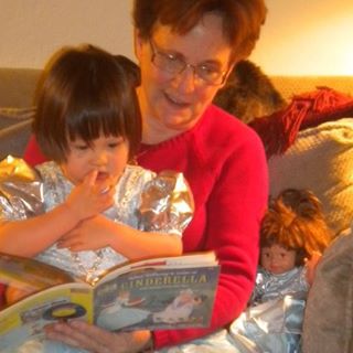 Profile Picture of Bette Hinton (@bette.hinton) on Facebook