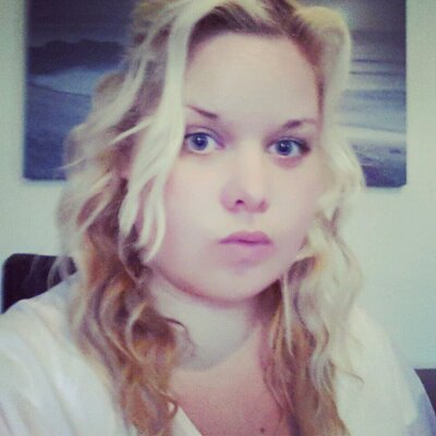 Profile Picture of Stacey Clapp (@stacey10196) on Twitter
