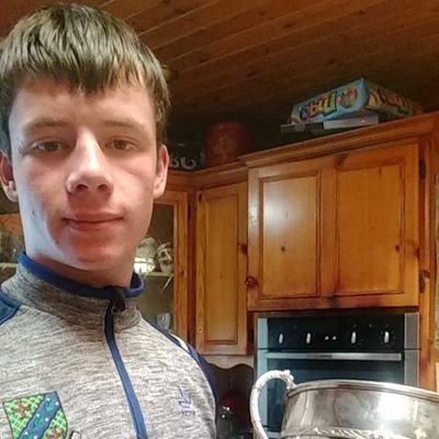 Profile Picture of Michael Dowling (@michael00z) on Twitter