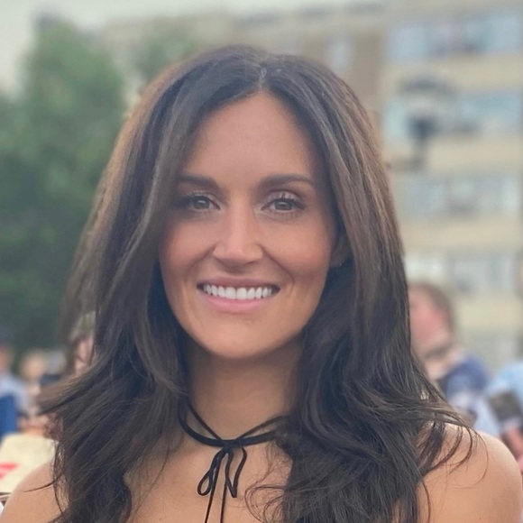 Profile Picture of Jocelyn Tocher (@jocelynerin44) on Poshmark