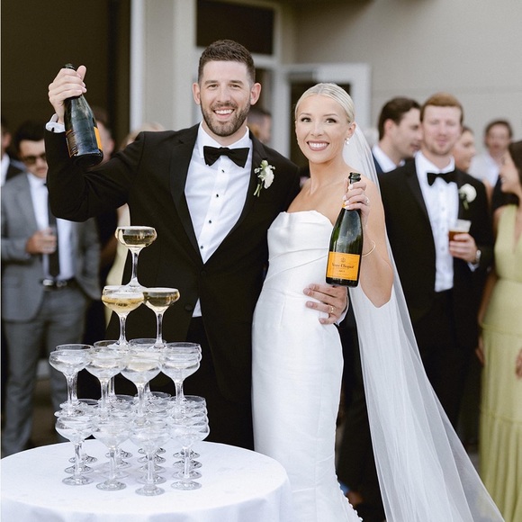 Profile Picture of Trisha Drathman (@tdrathman) on Poshmark