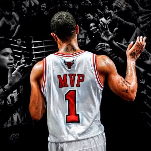 Profile Picture of Anthony Kobela (@anthony_ak) on Poshmark