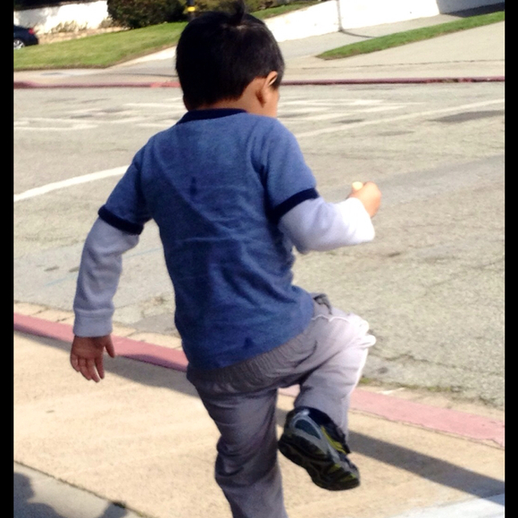 Virginia Macaspac - Poshmark Profile Picture of Virginia Macaspac (@gvmacaspac) on Poshmark