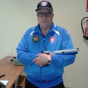 Profile Picture of Sebastian Casado (@lachina1943) on Twitter