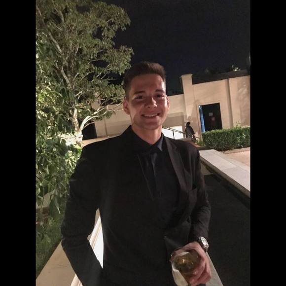 Profile Picture of Julio Rafael (@julio_rafaeu) on Poshmark