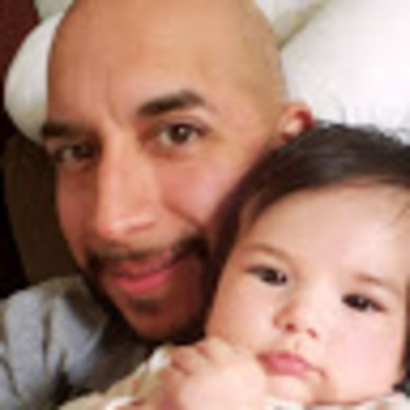 Profile Picture of Carlos Perez (@carlos32prez) on Poshmark