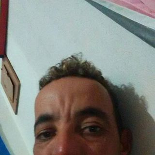 Profile Picture of Renis Natalino (@renis.natalino) on Facebook