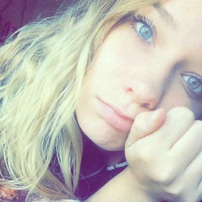Profile Picture of Arin Renee Dupree (@Arin_Renee) on Twitter