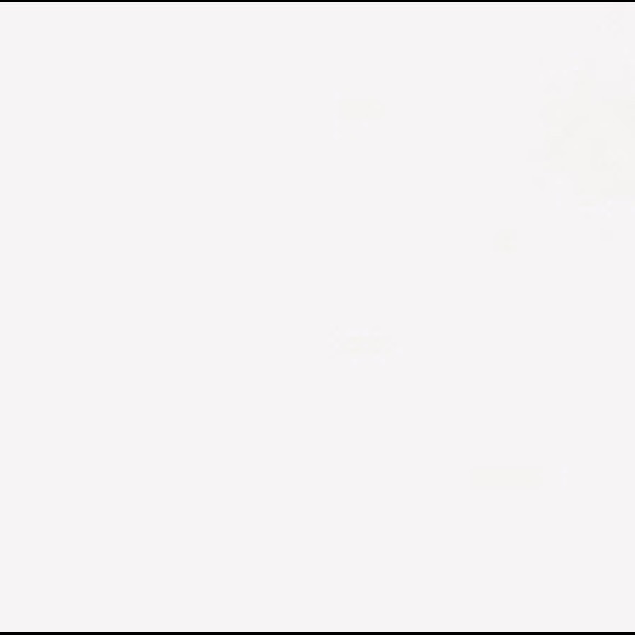 Profile Picture of El Smith (@tcelqio) on Poshmark