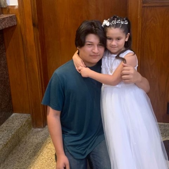 Profile Picture of Minerva Moreno (@minerva_moreno) on Poshmark