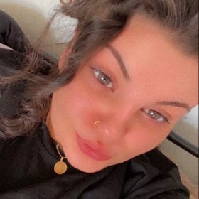 Profile Picture of davina rose (@davina19285) on Pinterest