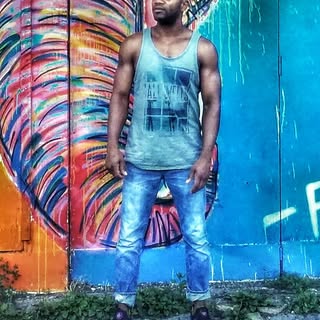 Profile Picture of joshua townes (@vincentjude_) on Instagram