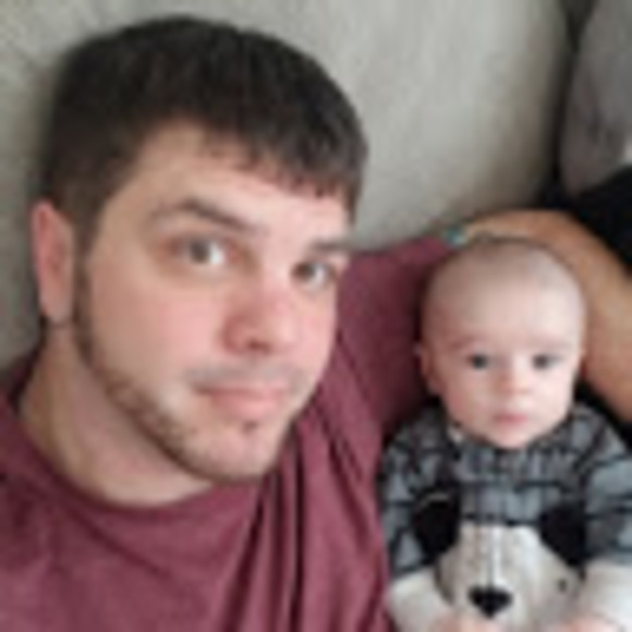 Profile Picture of Adam Ardente (@adamardente) on Poshmark