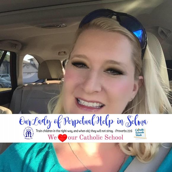 Profile Picture of Kristen Hetzel (@khetzel96) on Poshmark