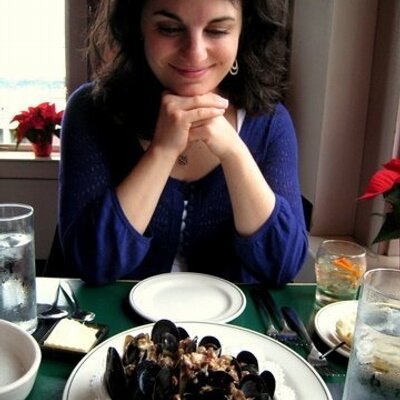 Profile Picture of Kim Cozzetto Maynard (@KitchenCollab) on Twitter