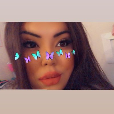 Profile Picture of 𝕭𝖗𝖔𝖜𝖓 𝕰𝖞𝖊𝖟 ❣️🌴 (@Darla21830890) on Twitter