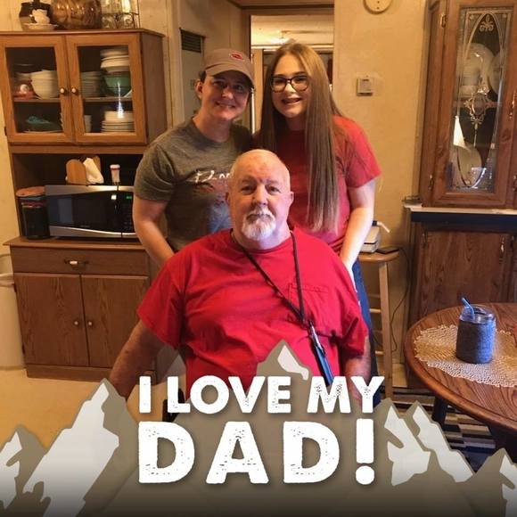 Profile Picture of Meredith Cheek (@mrdthfr) on Poshmark