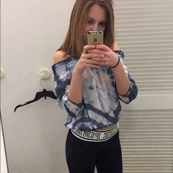 Profile Picture of Jessica Malota (@jessica_malota) on Poshmark