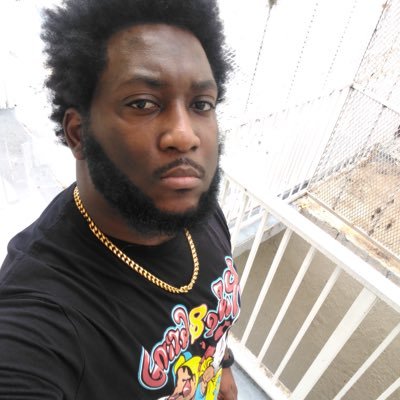 Profile Picture of FlyguyQ (@quentin88thomas) on Twitter