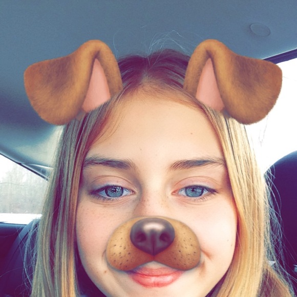 Profile Picture of Alayna Prokop (@alayna_pro) on Poshmark