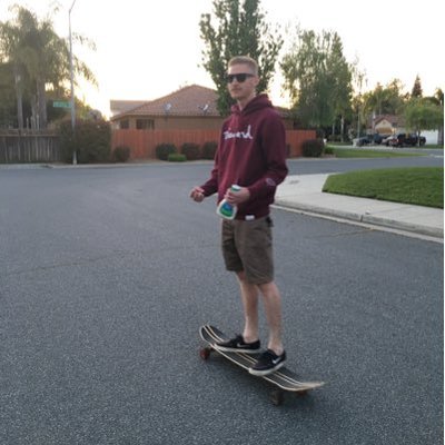 Profile Picture of Kyle Vachon (@LazyyyK) on Twitter