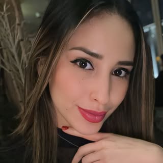 Profile Picture of Daniela Barbosa (@danielabarbosah) on Instagram