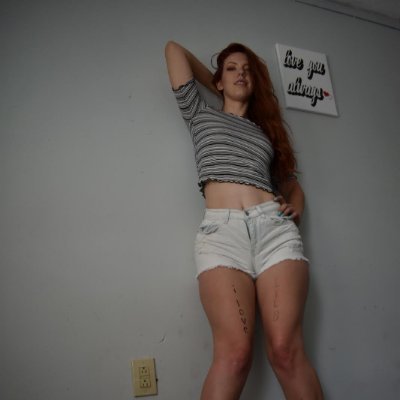 Profile Picture of Julia Schaeffer (@JuliaSchaeffer8) on Twitter