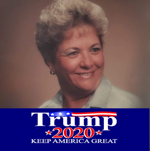 Profile Picture of Ruby Brooker (@rleebrooker) on Poshmark