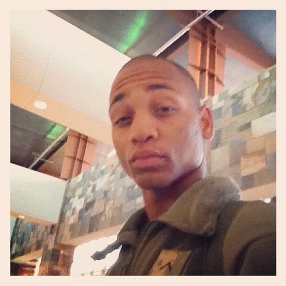 Profile Picture of Terrance Rush (@trush88m) on Poshmark