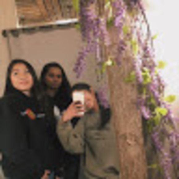 Profile Picture of Rupeet Bhutta (@rupeetb) on Poshmark