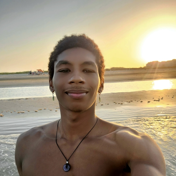 Profile Picture of Ernest Clark (@heavenlygarment) on Poshmark