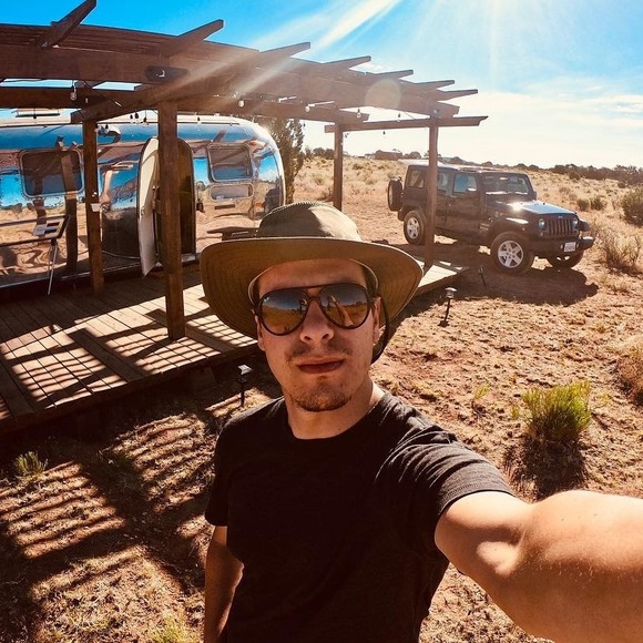 Profile Picture of Fivos Kanellis (@fkanellis) on Poshmark