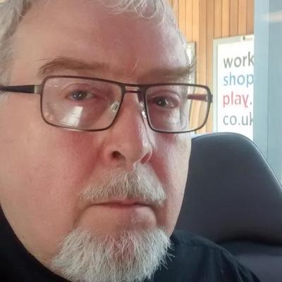 Profile Picture of Robert W Palmer (@VortexSouthGlos) on Twitter