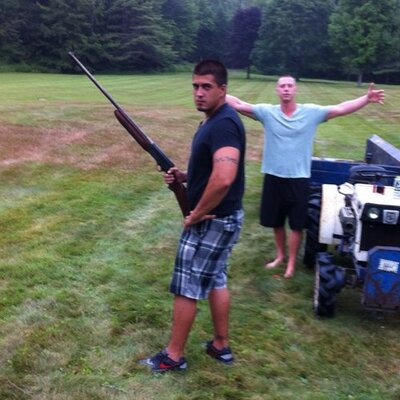 Profile Picture of Kyle Boucher (@kyB13) on Twitter
